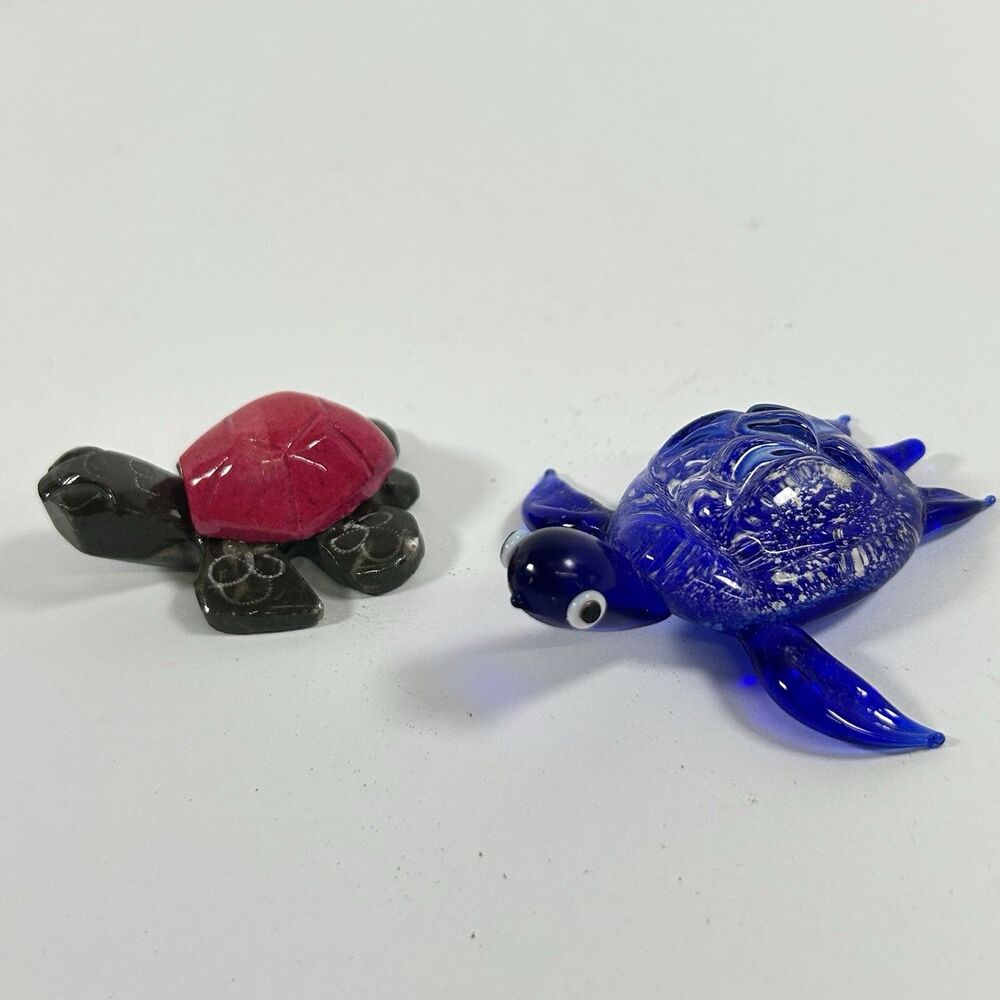 Miniature Turtle Figurine Lot Hand Blown Cobalt Blue Glass & Carved Stone